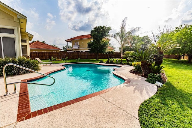 7906 Valtourmanche Dr, Corpus Christi, TX 78414 - view of pool featuring a patio area