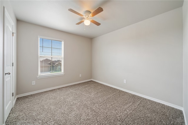 unfurnished room featuring carpet flooring and ceiling fan