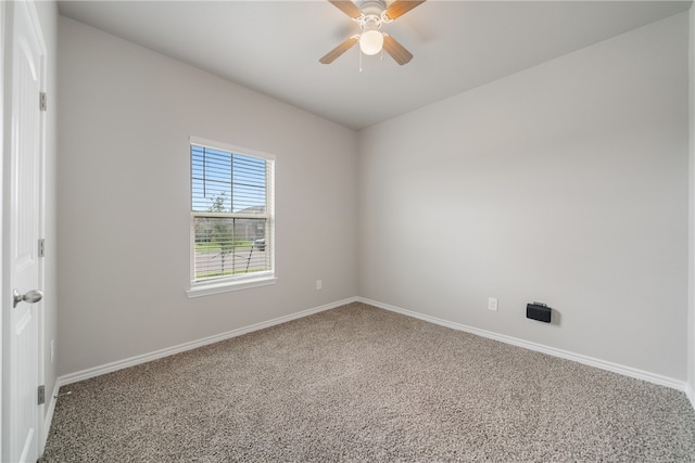 unfurnished room featuring carpet flooring and ceiling fan