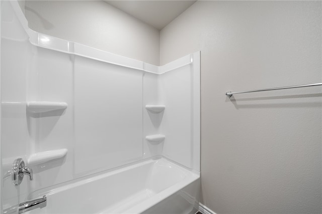 bathroom featuring shower / bathtub combination