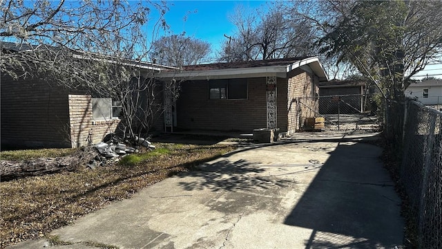 view of home's exterior