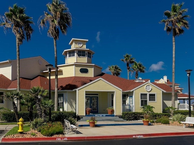 view of front of home featuring a porch