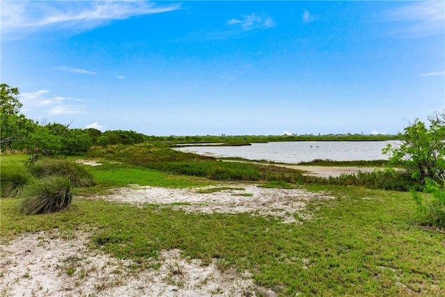 5030 S Oso Pkwy, Corpus Christi, TX 78413 - view of yard featuring a water view