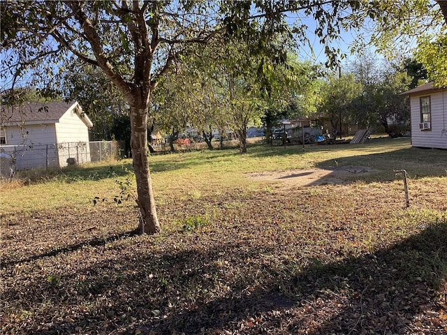 Listing photo 3 for 430 Virginia St, Alice TX 78332