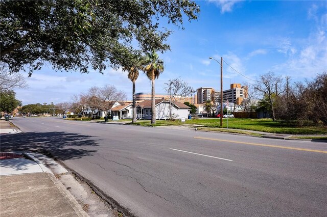 1736 Santa Fe St, Corpus Christi, TX 78404