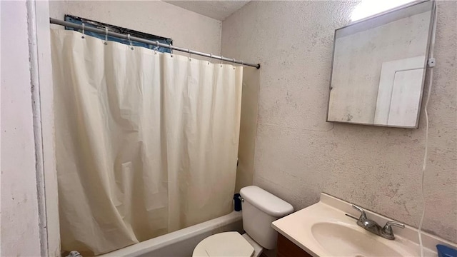 4049 Laguna Shrs, Corpus Christi, TX 78418 - full bath with shower / tub combo, vanity, and a textured wall