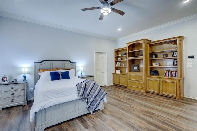 4409 Sue Cir, Corpus Christi, TX 78410 - bedroom with crown molding, baseboards, and wood finished floors