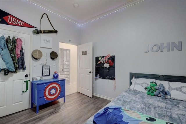 4409 Sue Cir, Corpus Christi, TX 78410 - bedroom with wood finished floors and baseboards