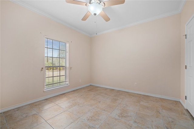 empty room featuring ceiling fan and crown molding