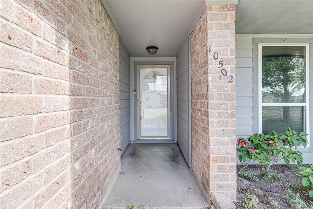 10502 Hemlock Rd, Corpus Christi, TX 78410 - entrance to property featuring brick siding