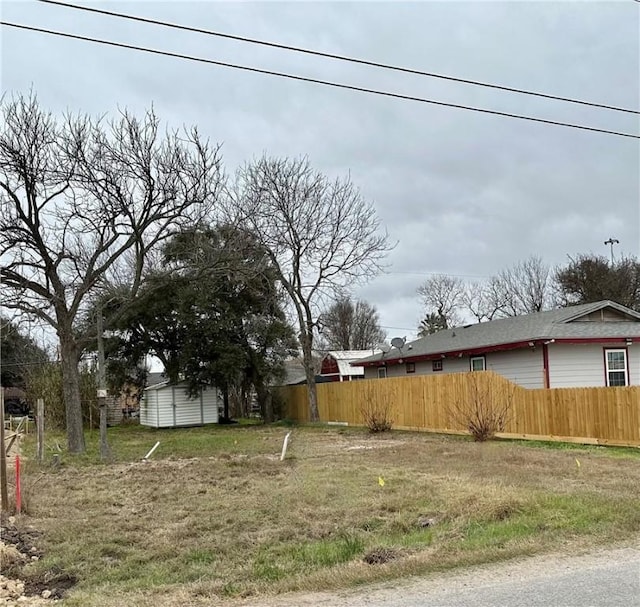 Listing photo 3 for 214 Sunset St, Gregory TX 78359