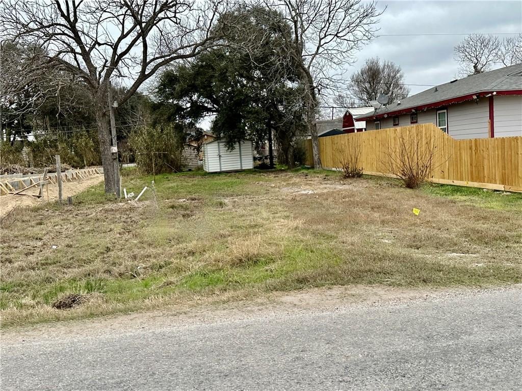214 Sunset St, Gregory, TX 78359 - photo 1