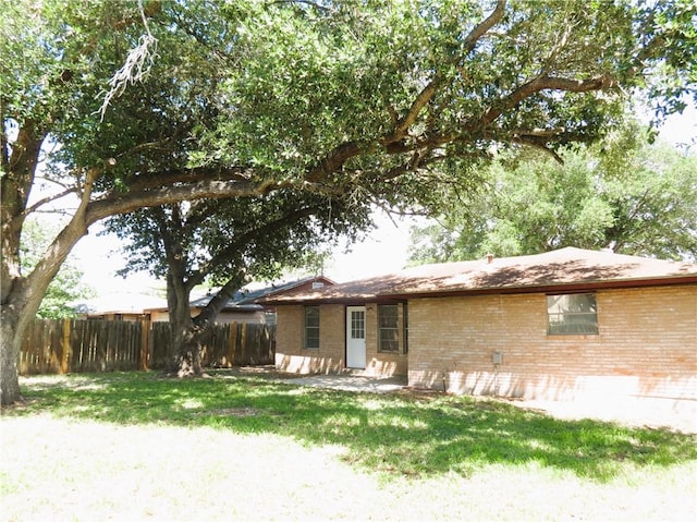 4113 Sierra St, Corpus Christi, TX 78410 - back of property with brick siding