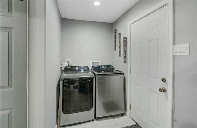 laundry area featuring washer and clothes dryer