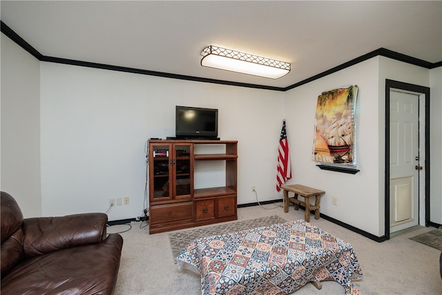 carpeted living room featuring crown molding