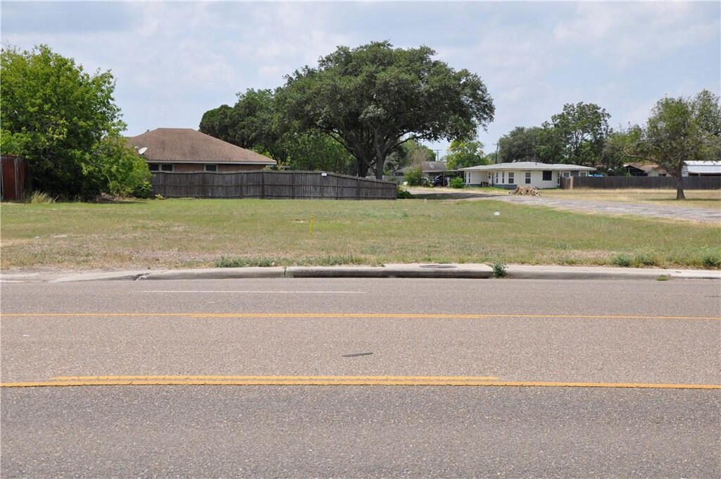 4229 Violet, Corpus Christi, TX 78410