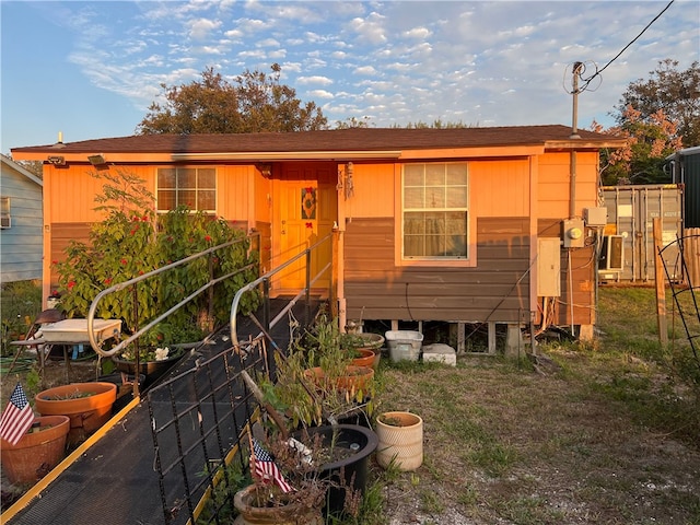 view of front of home