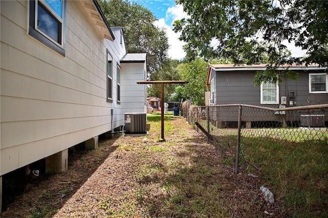 3740 Brooks Dr, Corpus Christi, TX 78408 - view of yard