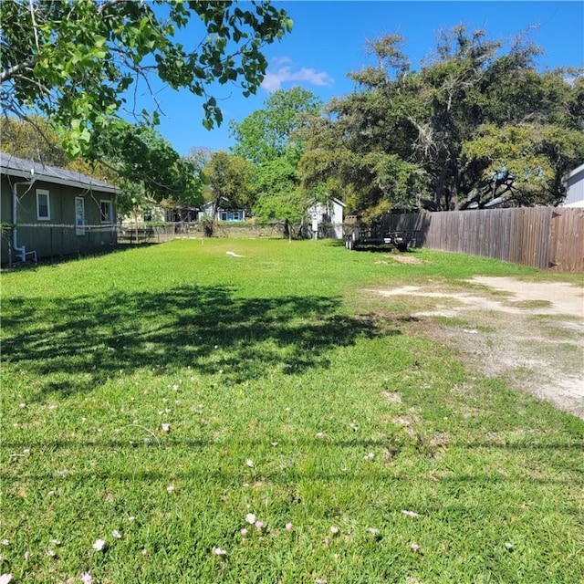 Listing photo 2 for 905 N Pearl St, Rockport TX 78382