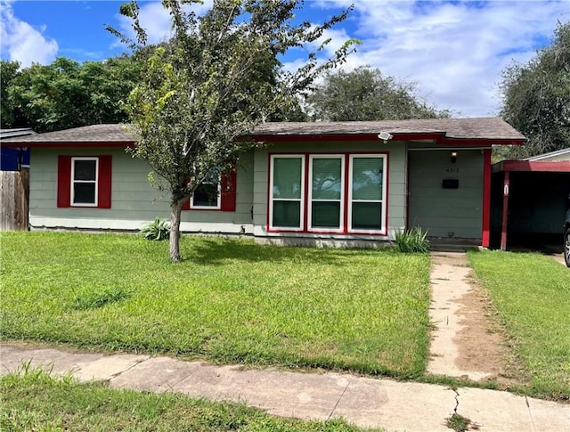 view of front of home with a front yard