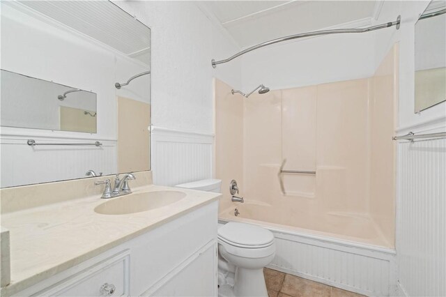3101 Sylvan Crest Dr, Corpus Christi, TX 78415 - bathroom with vanity, wainscoting, bathing tub / shower combination, and tile patterned floors