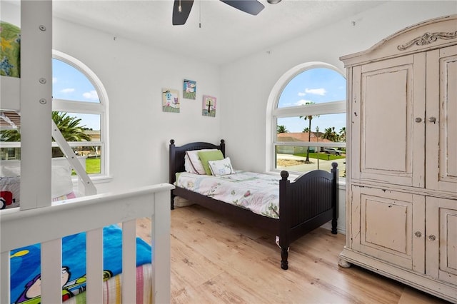 109 Tarpon Ct, Aransas Pass, TX 78336 - bedroom featuring light wood finished floors and a ceiling fan