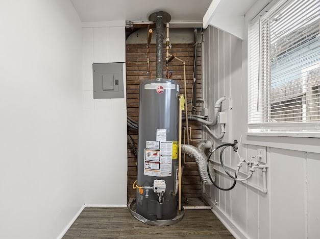 6022 Norvel Dr, Corpus Christi, TX 78412 - utility room with gas water heater and electric panel