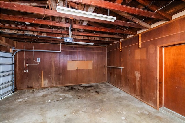 1325 S Whitney St, Aransas Pass, TX 78336 - garage with a garage door opener