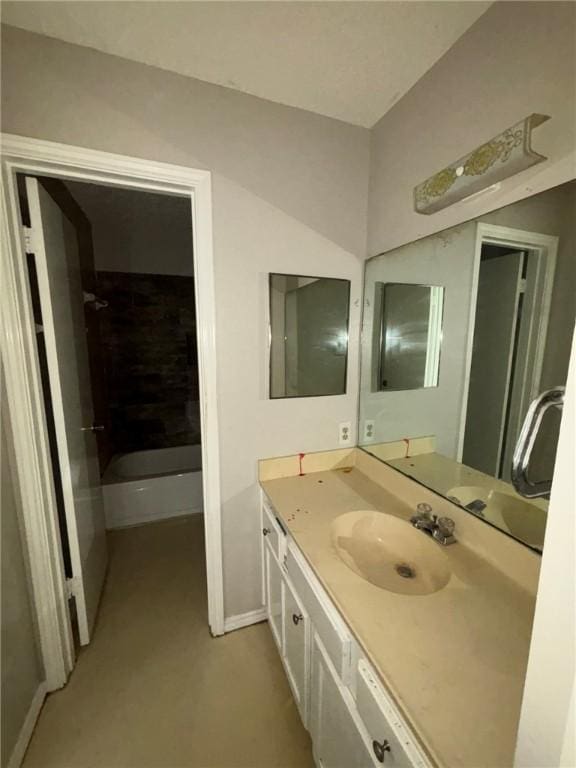 4401 River Valley Dr Unit 503, Corpus Christi, TX 78410 - full bathroom with vanity and baseboards