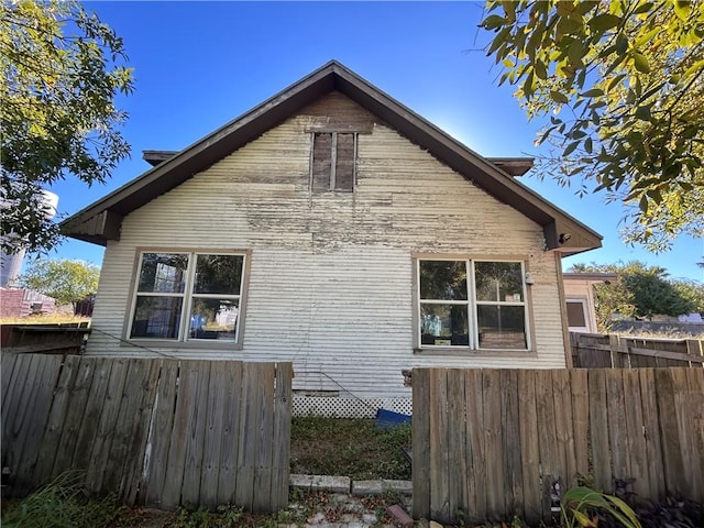 view of side of home