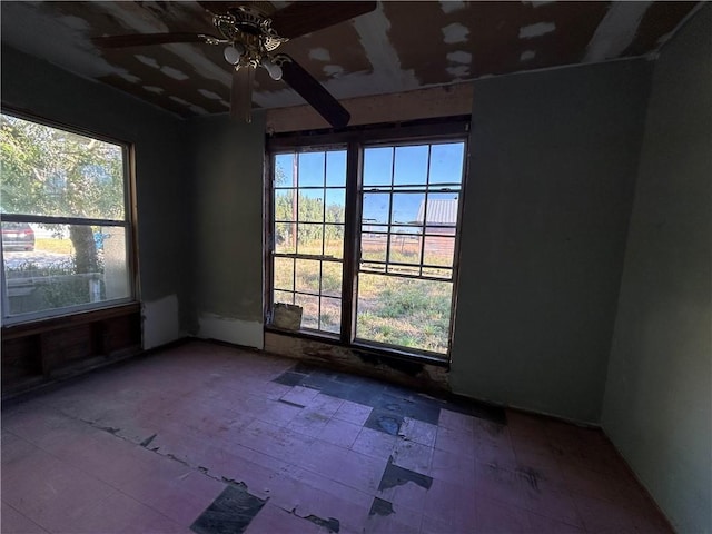 spare room featuring ceiling fan