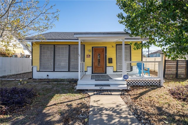 view of front of home featuring a porch