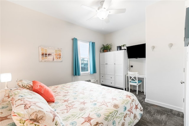 bedroom featuring ceiling fan