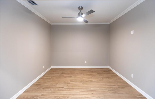 6214 Sadie St, Corpus Christi, TX 78415 - empty room featuring a ceiling fan, light wood-style floors, and ornamental molding