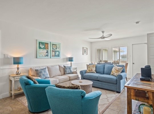 living room with ceiling fan