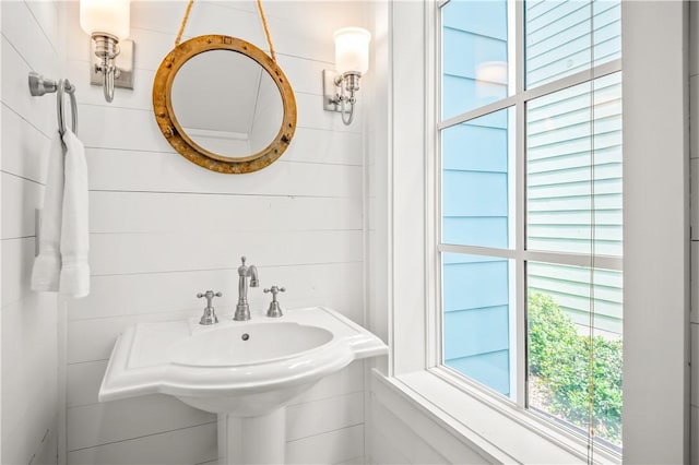 104 Still Water Dr, Port Aransas, TX 78373 - view of bathroom