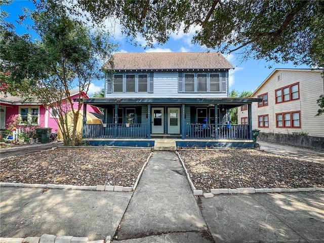 view of front facade with covered porch