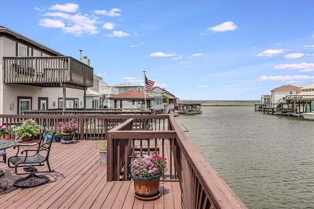 13530 Royal Fifth Ct, Corpus Christi, TX 78418 - deck featuring a water view and a residential view
