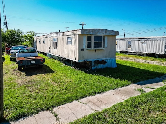 1003 John Wayne Dr, Robstown, TX 78380