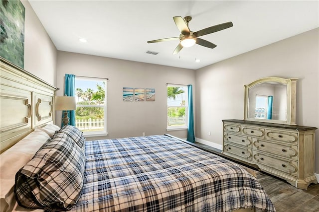 110 Keewaydin Ln, Port Aransas, TX 78373 - bedroom featuring dark wood finished floors, ceiling fan, and recessed lighting