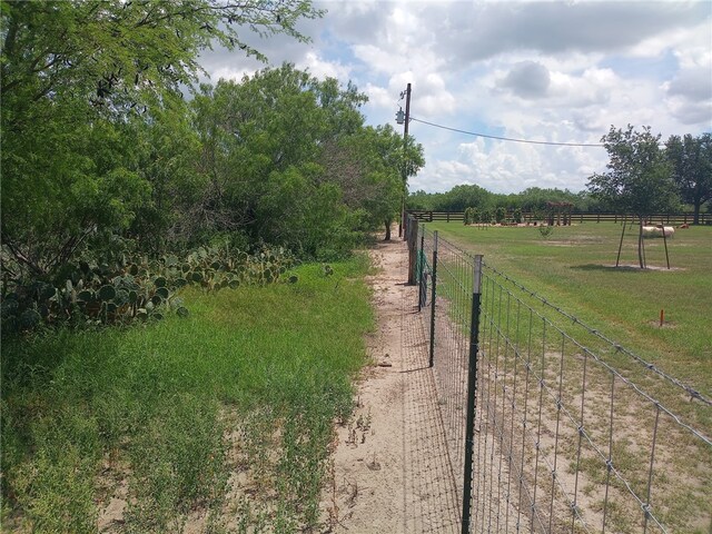 137 County Road 302, George West, TX 78022 - photo 16