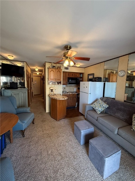 3938 Surfside Blvd Unit 3225, Corpus Christi, TX 78402 - carpeted living room featuring ceiling fan