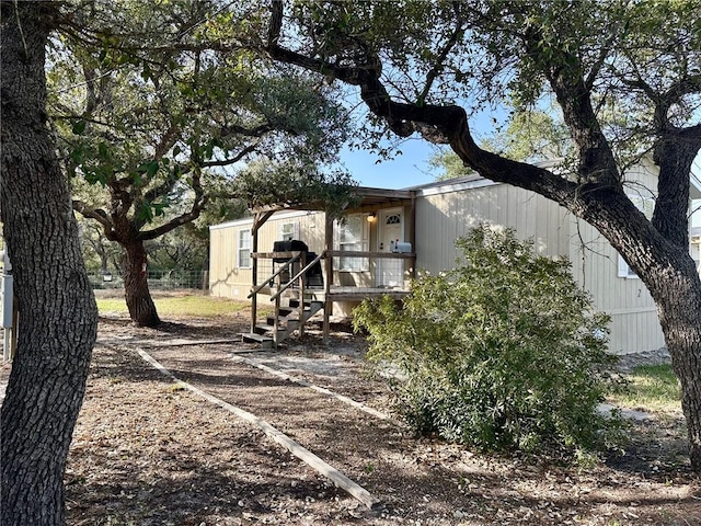 view of front of house