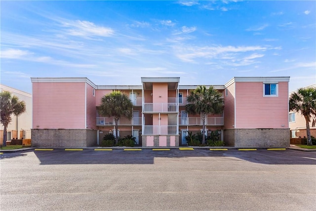 700 Island Retreat Rd Unit 138, Port Aransas, TX 78373 - view of property with uncovered parking