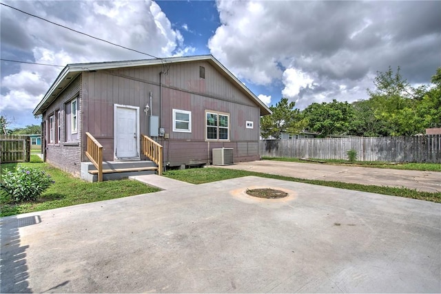 10634 Veda Dr, Corpus Christi, TX 78410 - back of house with a patio area