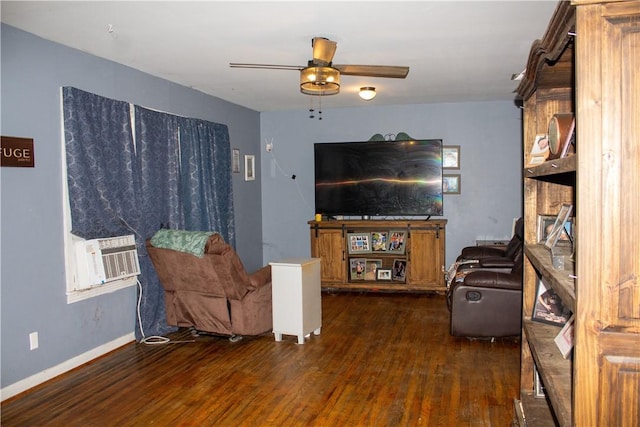 405 W Walton St, Beeville, TX 78102 - living area with wood finished floors, ceiling fan, and cooling unit