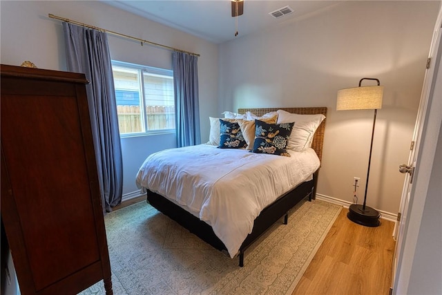 2634 Westeros St, Corpus Christi, TX 78415 - bedroom with light wood-style flooring and baseboards