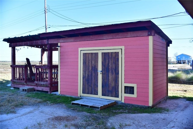 view of outbuilding featuring an outbuilding