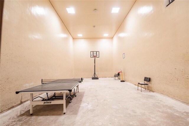 1400 Ocean Dr Unit 304C, Corpus Christi, TX 78404 - view of sport court