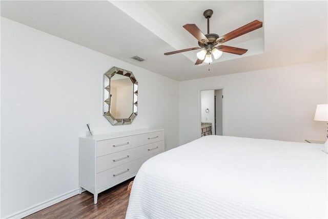 14605 Reagan Dr, Corpus Christi, TX 78410 - bedroom featuring wood finished floors, baseboards, and a ceiling fan
